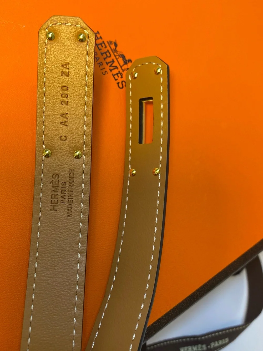 Hermès Kelly 18 Belt Black Epsom Leather Gold-Tone Hardware Adjustable
